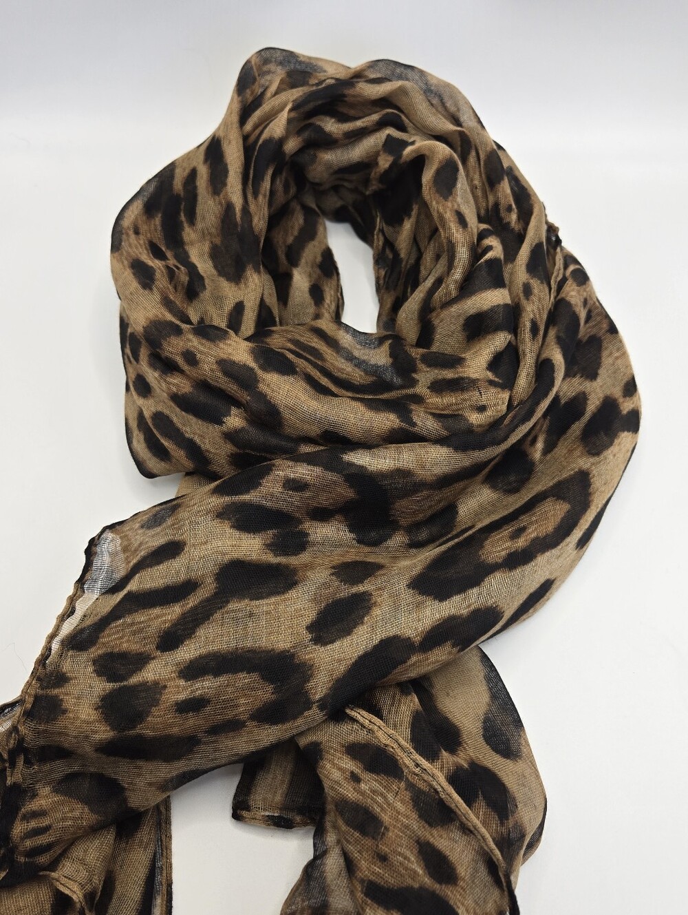 NWOT - LARGE Synthetic 100% Silk Feel Fashion Scarves - Picture 3 of 12